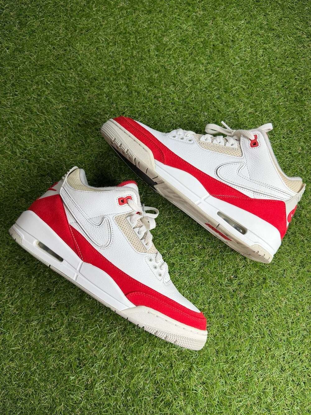 Jordan 3 Retro Tinker White University Red CJ0939-100